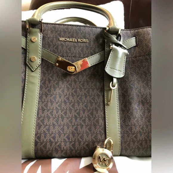 Michael Kors Studio Hamilton Large Satchel - Picture 4 of 15